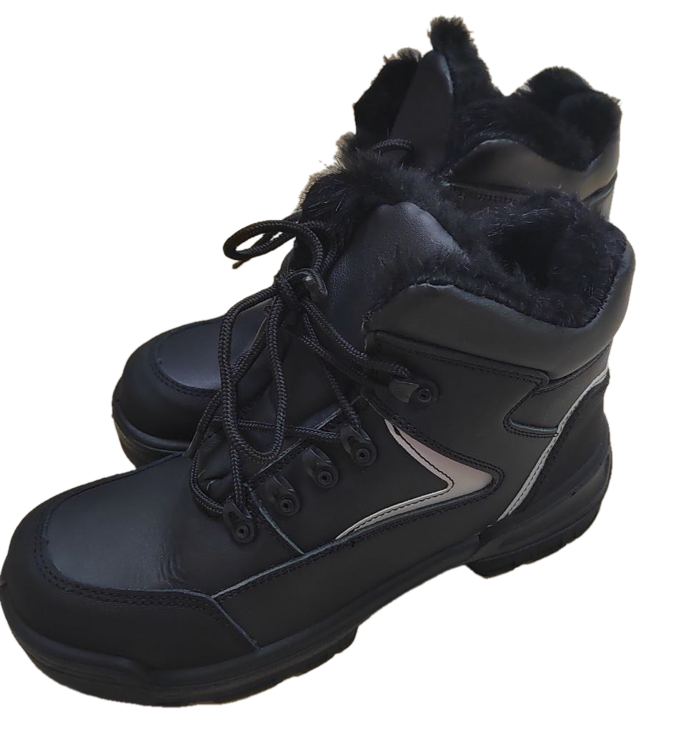 Ботинки кожаные КРЕПКИЙ ОРЕШЕК® с подноском из стекловолокна с  многослойным утеплителем и натуральным мехом